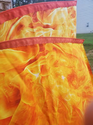 Pair of fire flags with rods Fire flag set with flexi rod